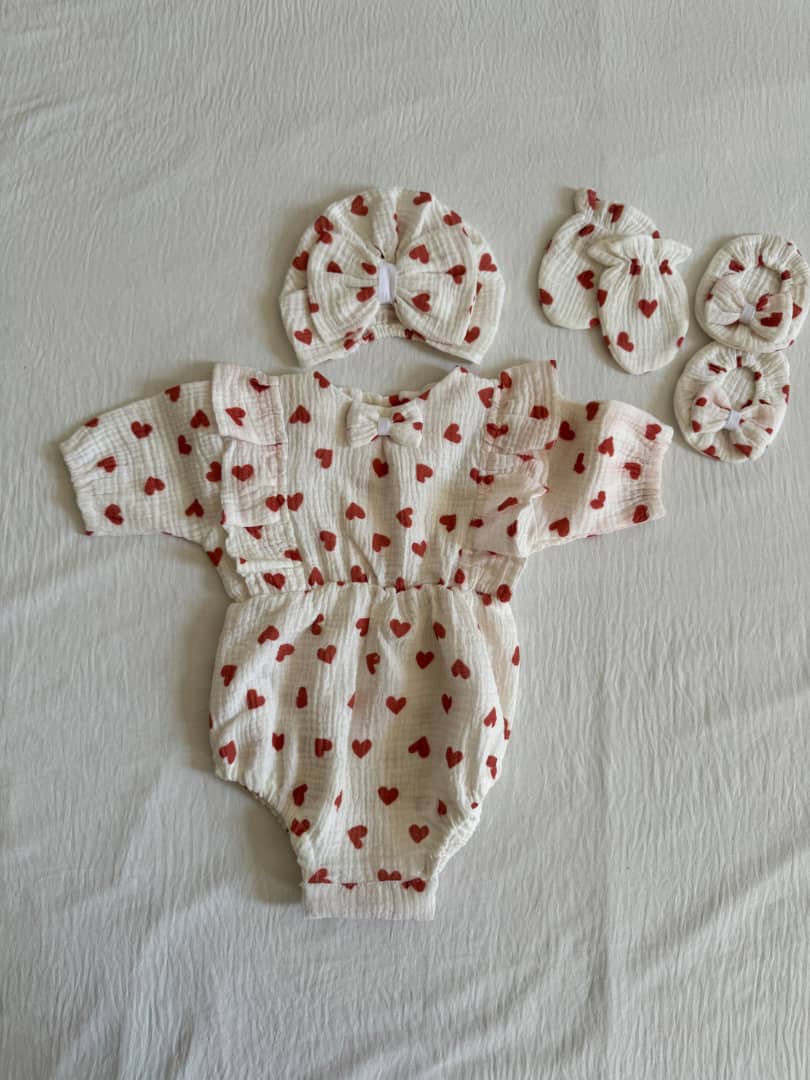 تصویر ست نوزاد دلوین 