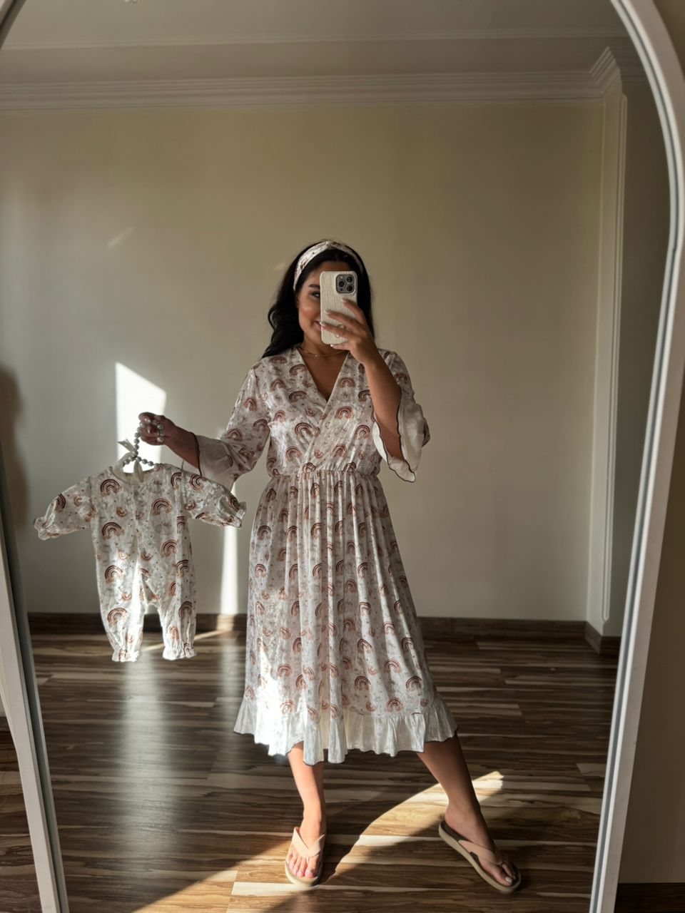 تصویر ست مادر و نوزاد مخمل رنگین کمونی 