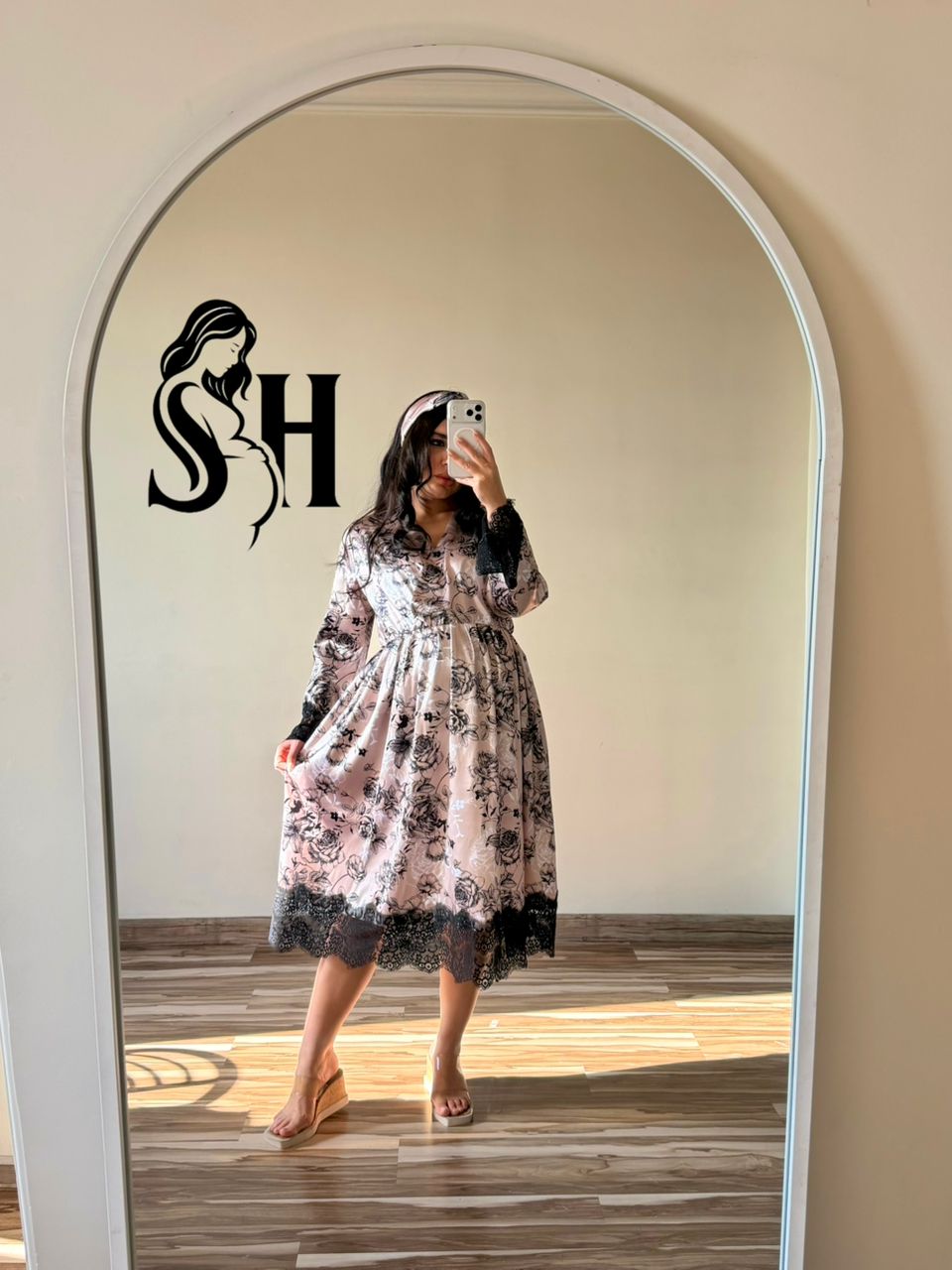 تصویر ست بارداری آلما 